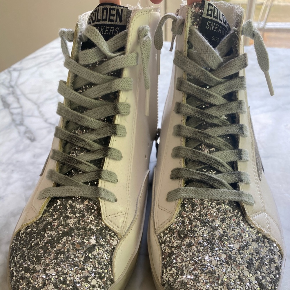 GOLDEN GOOSE SNEAKERS DUPE